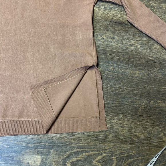 Boston Proper Turtleneck Tunic Sweater Lightweight Women’s Medium Tan Camel - Picture 8 of 12